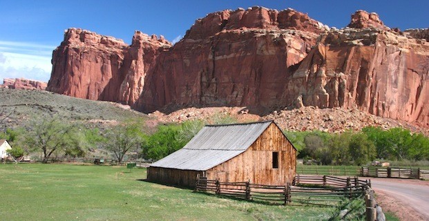 Capitol Reef National Park - Earth Facts and Information